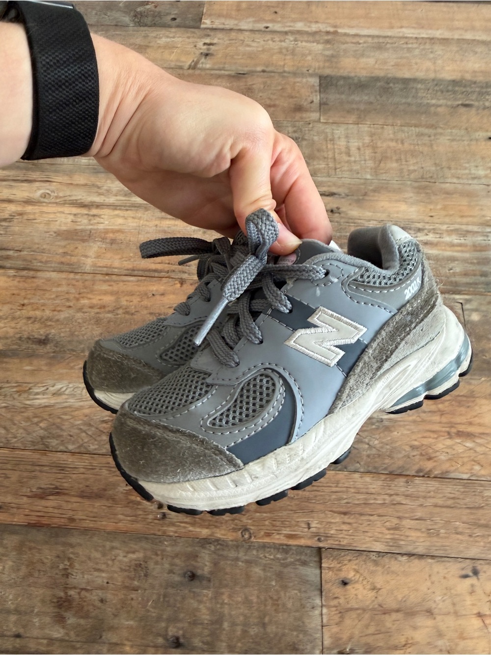 New Balance 2002R Gray Casual Sneakers